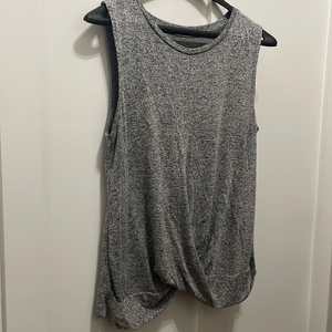 A New Day Suze Small Grey Sleeveless‎ Summer Top!